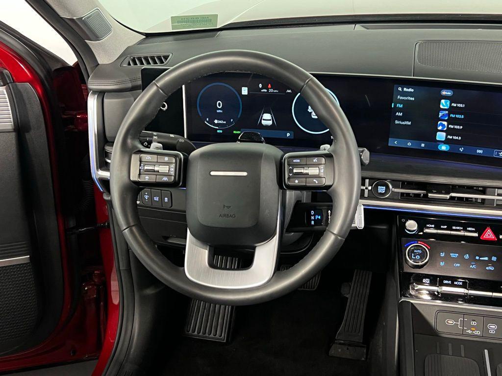 used 2025 Hyundai Santa Fe car, priced at $38,173