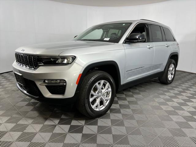 used 2022 Jeep Grand Cherokee car, priced at $28,975