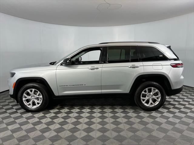 used 2022 Jeep Grand Cherokee car, priced at $28,975