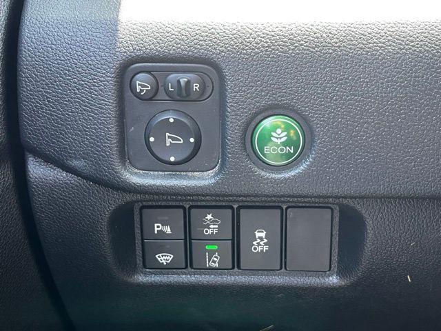 used 2022 Honda Passport car, priced at $31,573