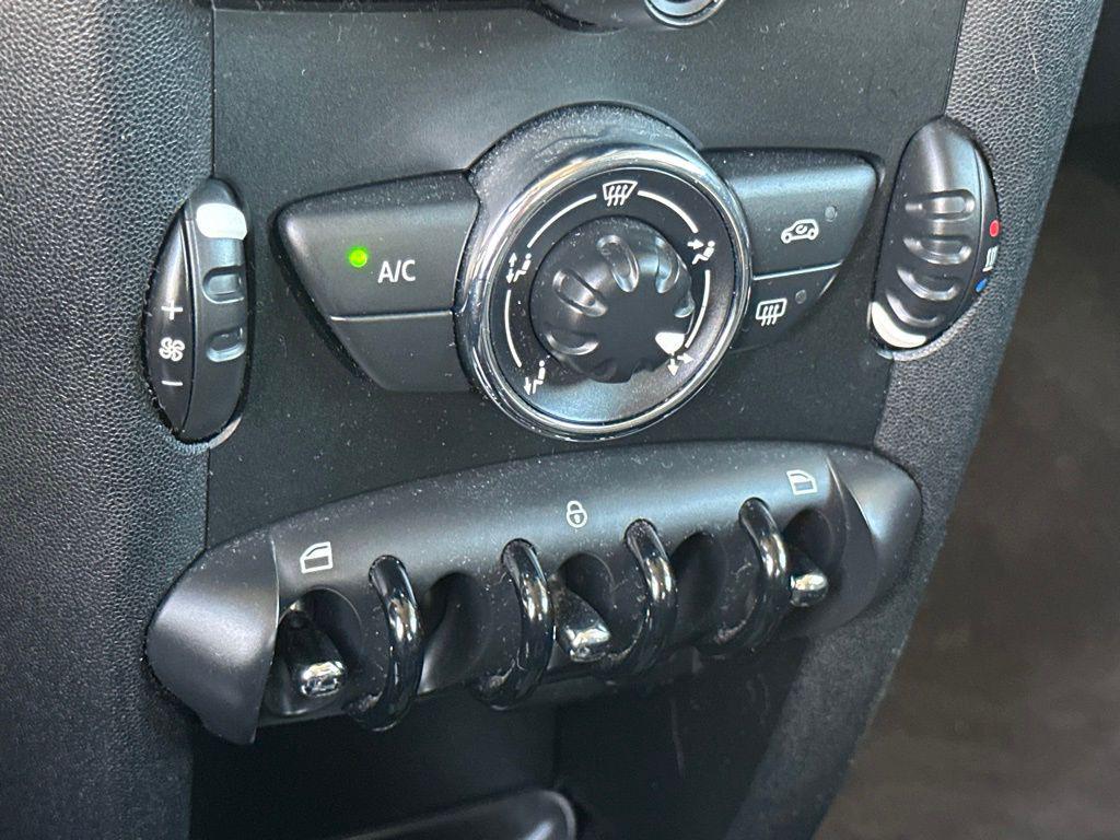 used 2013 MINI Hardtop car, priced at $9,995