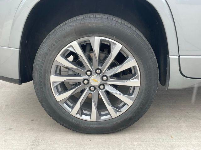 used 2023 Chevrolet Traverse car, priced at $38,973