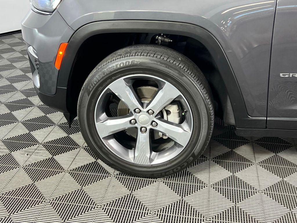 used 2022 Jeep Grand Cherokee car, priced at $27,973