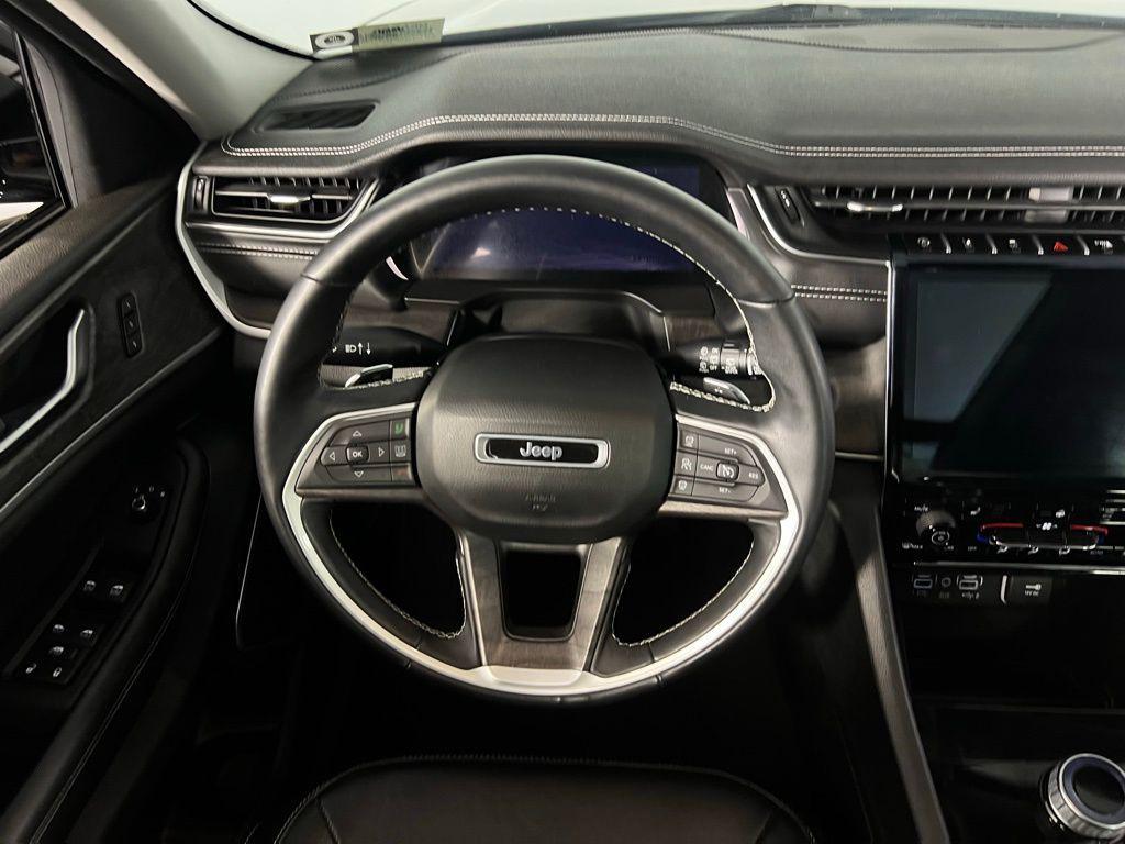 used 2022 Jeep Grand Cherokee car, priced at $27,973
