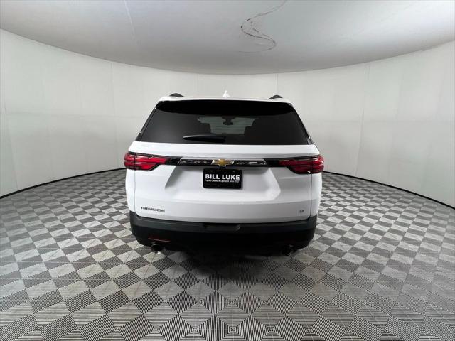 used 2023 Chevrolet Traverse car, priced at $33,673