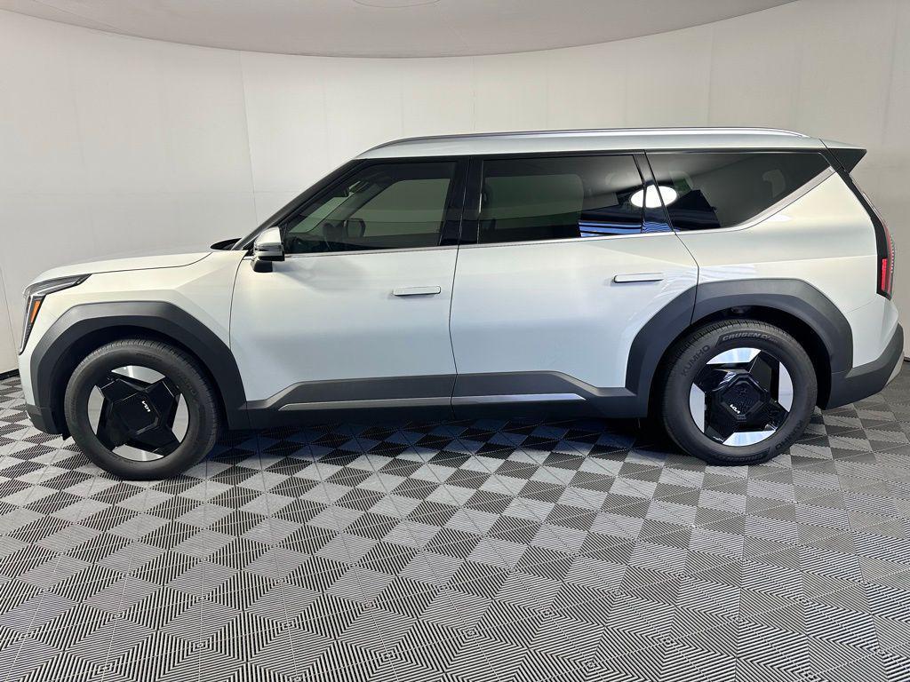 used 2024 Kia EV9 car, priced at $38,975