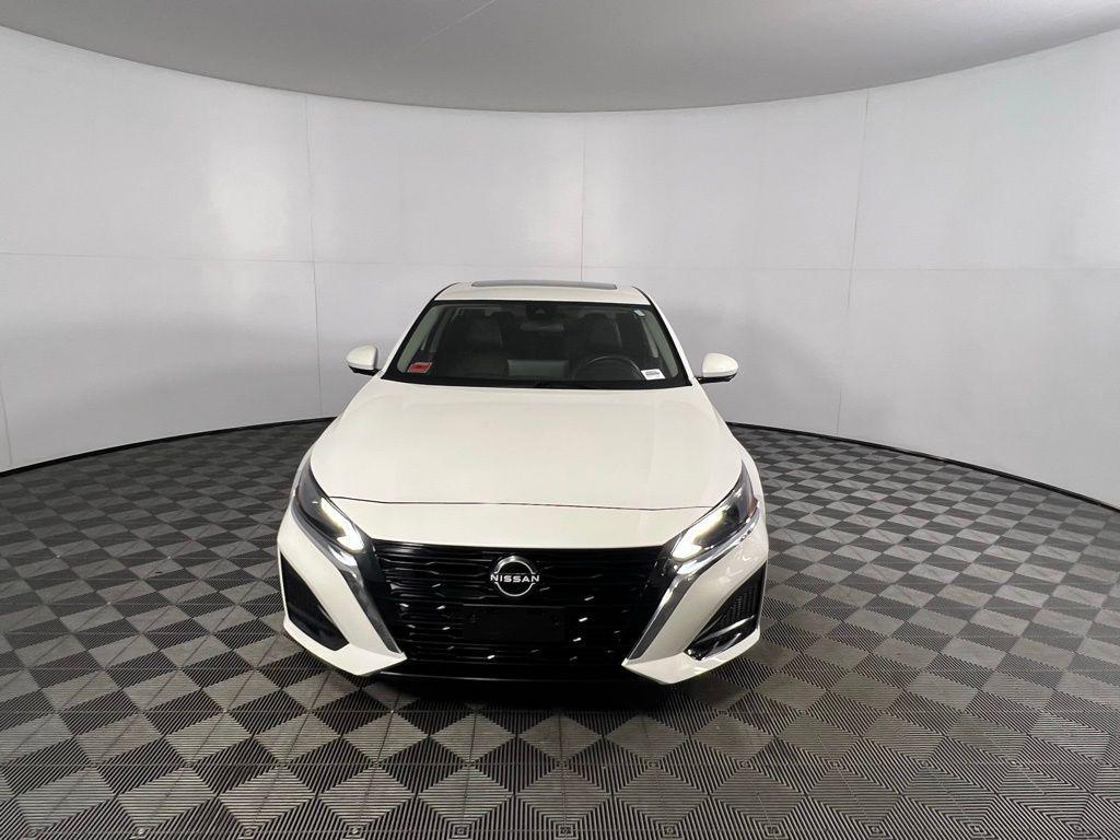 used 2023 Nissan Altima car, priced at $21,075