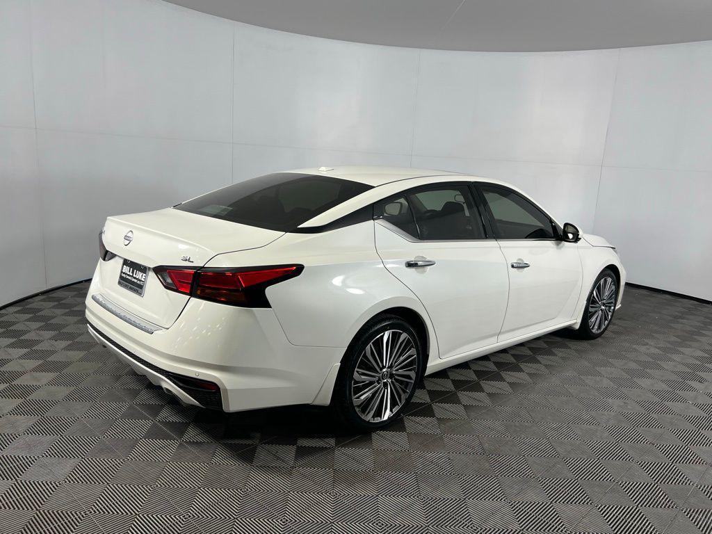 used 2023 Nissan Altima car, priced at $21,075