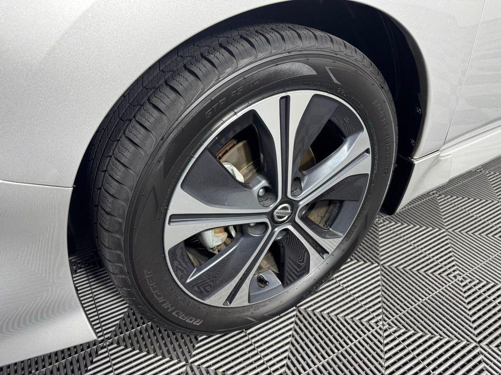 used 2022 Nissan Leaf car, priced at $14,173