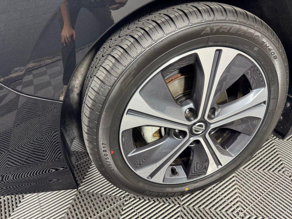used 2021 Nissan Leaf car, priced at $13,173
