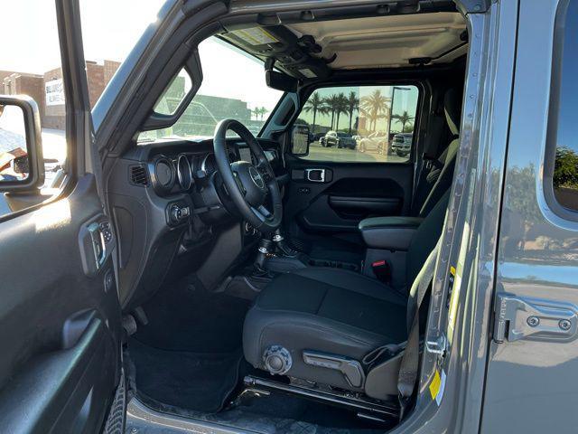 used 2021 Jeep Gladiator car, priced at $32,975