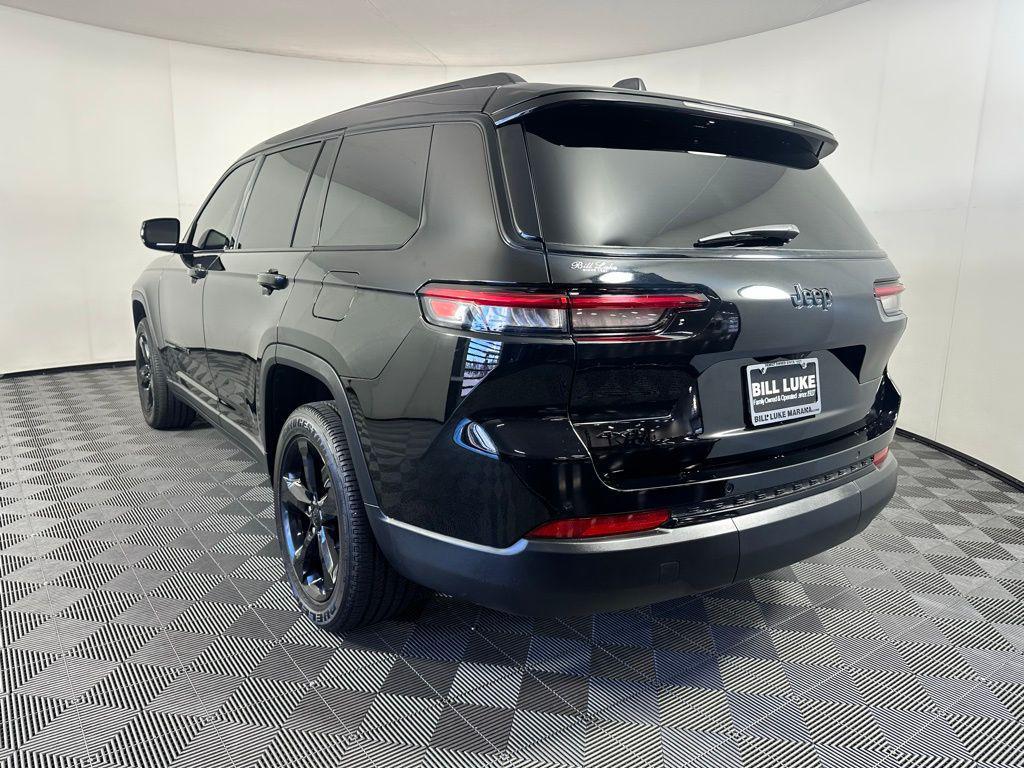 used 2024 Jeep Grand Cherokee L car, priced at $34,175