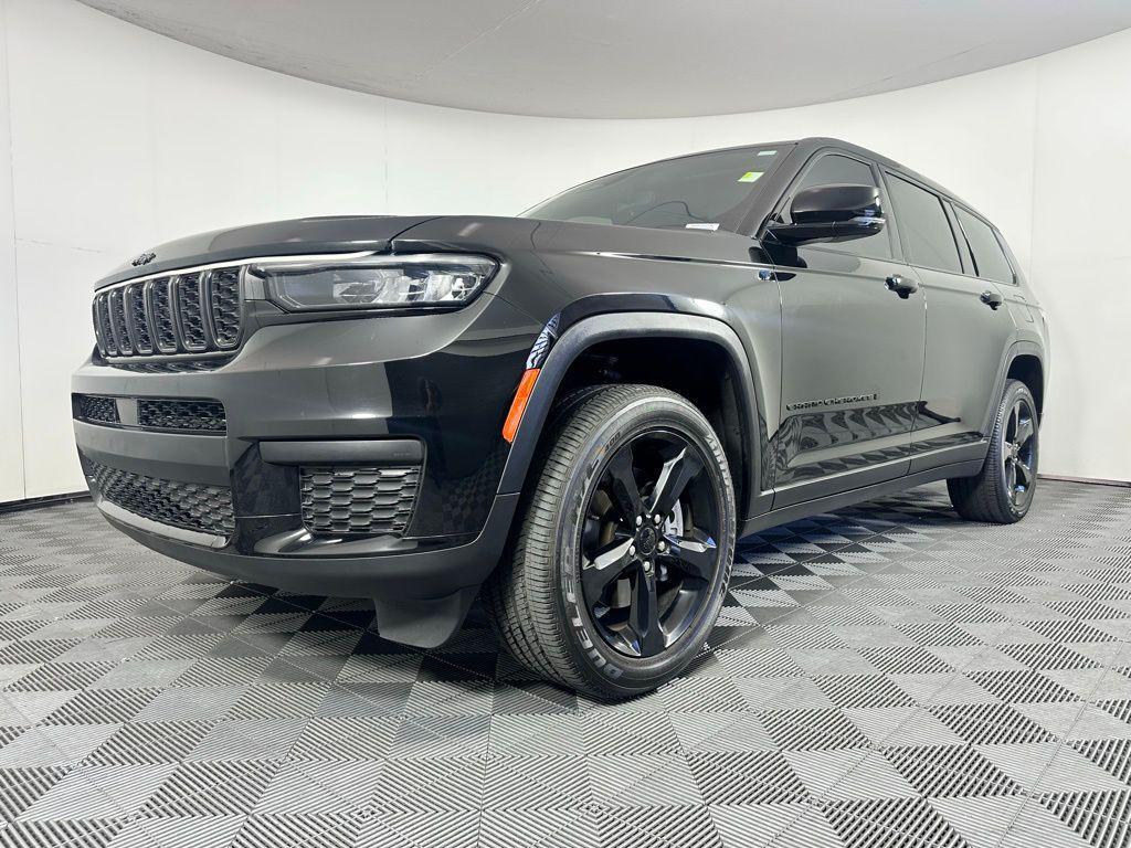 used 2024 Jeep Grand Cherokee L car, priced at $34,175