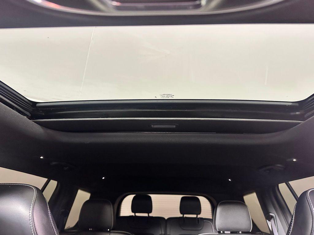 used 2024 Jeep Grand Cherokee L car, priced at $34,175