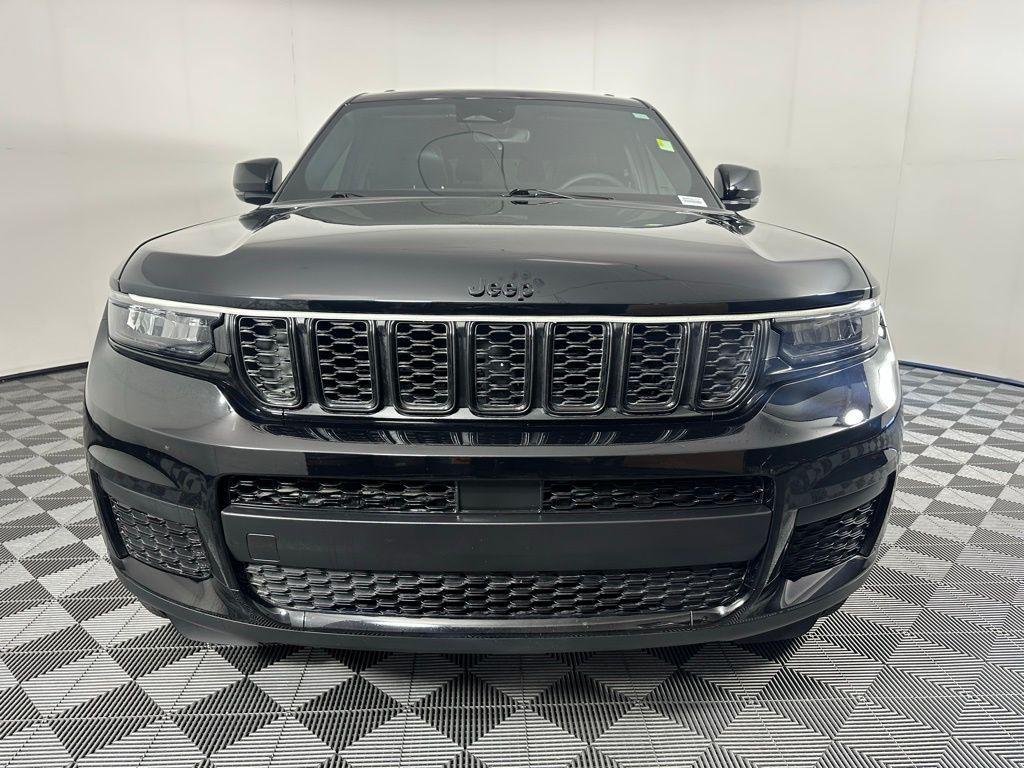 used 2024 Jeep Grand Cherokee L car, priced at $34,175