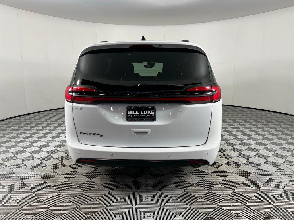 used 2024 Chrysler Pacifica car, priced at $31,473