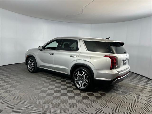 used 2024 Hyundai Palisade car, priced at $45,573