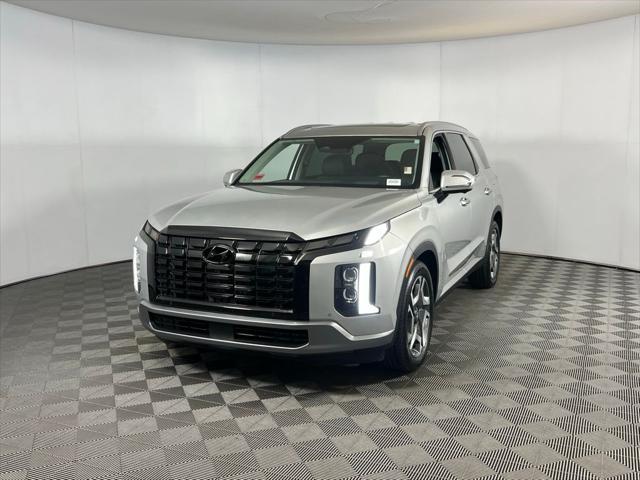 used 2024 Hyundai Palisade car, priced at $45,573
