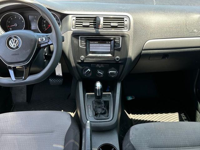 used 2017 Volkswagen Jetta car, priced at $7,995