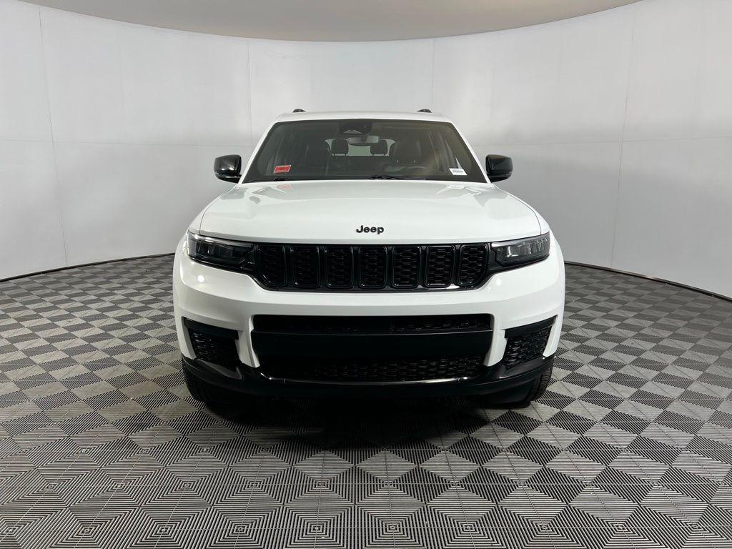 used 2024 Jeep Grand Cherokee L car, priced at $31,473