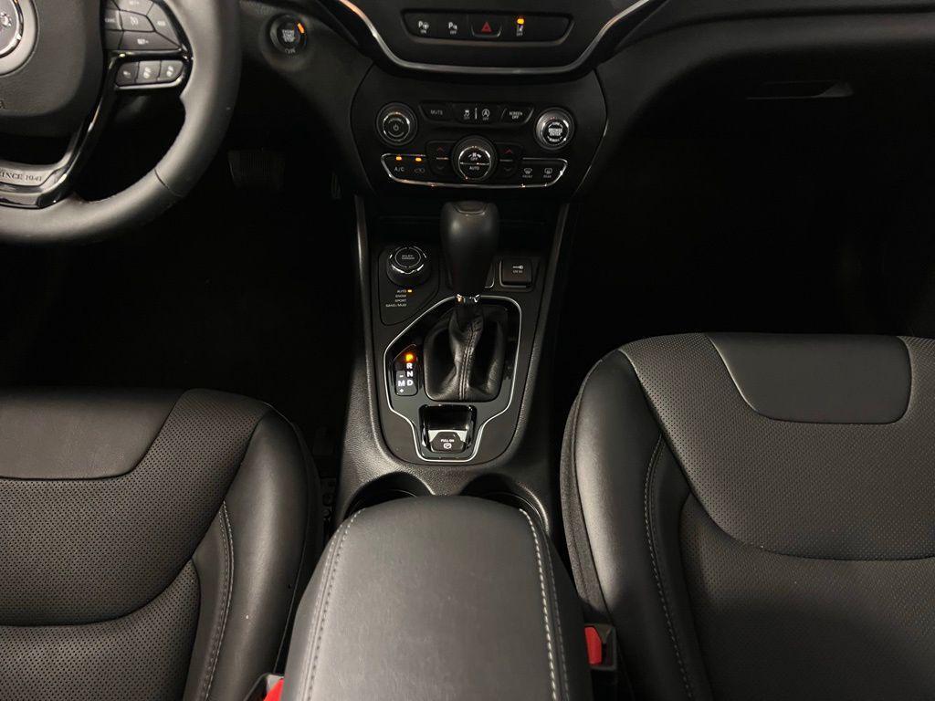 used 2023 Jeep Cherokee car, priced at $28,973