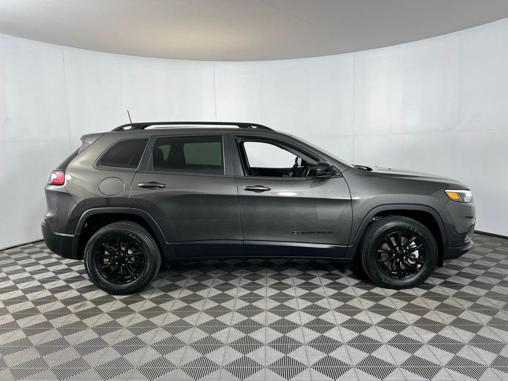 used 2023 Jeep Cherokee car, priced at $28,973