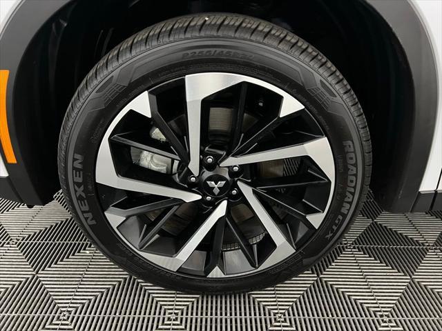 used 2024 Mitsubishi Outlander car, priced at $28,973