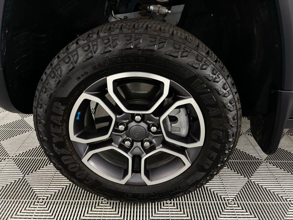 used 2022 Jeep Grand Cherokee 4xe car, priced at $26,675