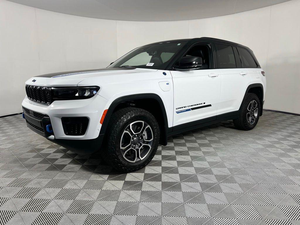used 2022 Jeep Grand Cherokee 4xe car, priced at $26,675