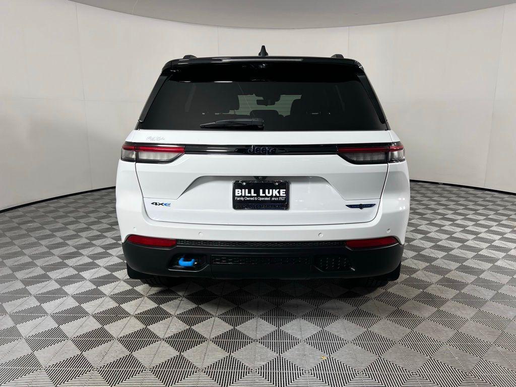 used 2022 Jeep Grand Cherokee 4xe car, priced at $26,675