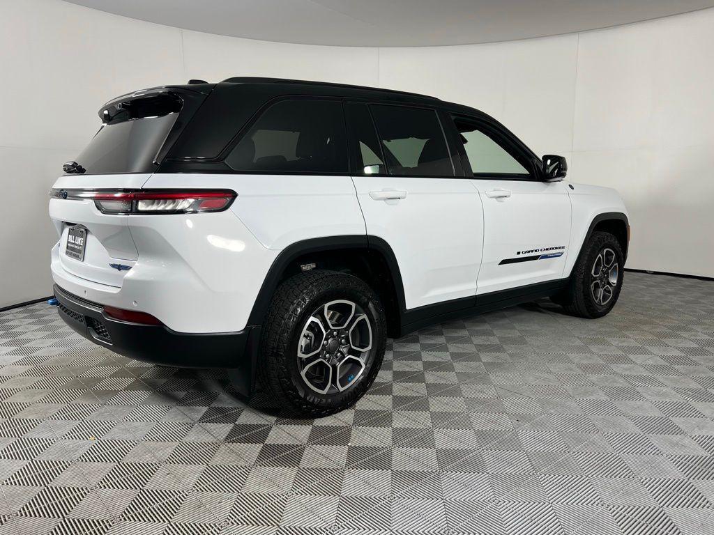 used 2022 Jeep Grand Cherokee 4xe car, priced at $26,675