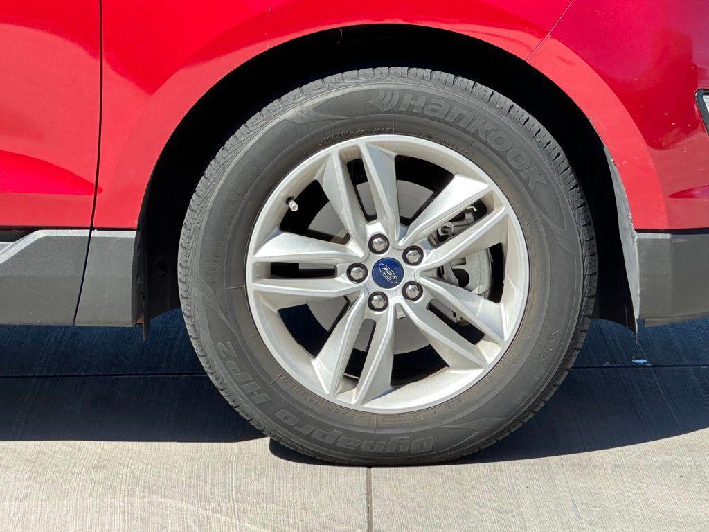 used 2015 Ford Edge car, priced at $9,995