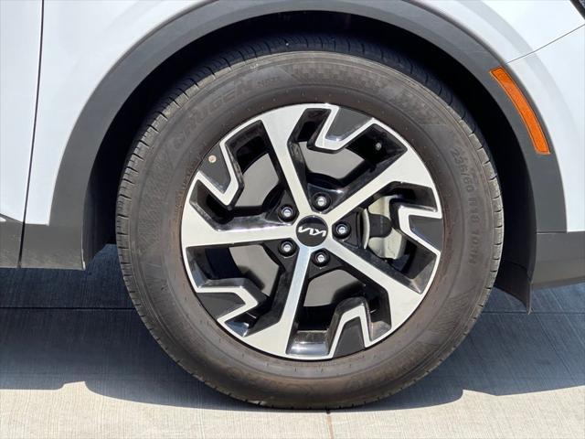 used 2025 Kia Sportage car, priced at $28,973