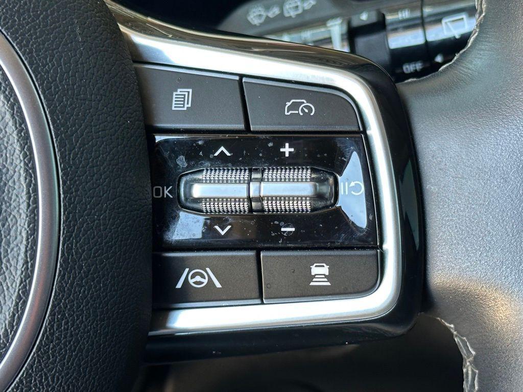 used 2024 Kia Sorento car, priced at $26,973