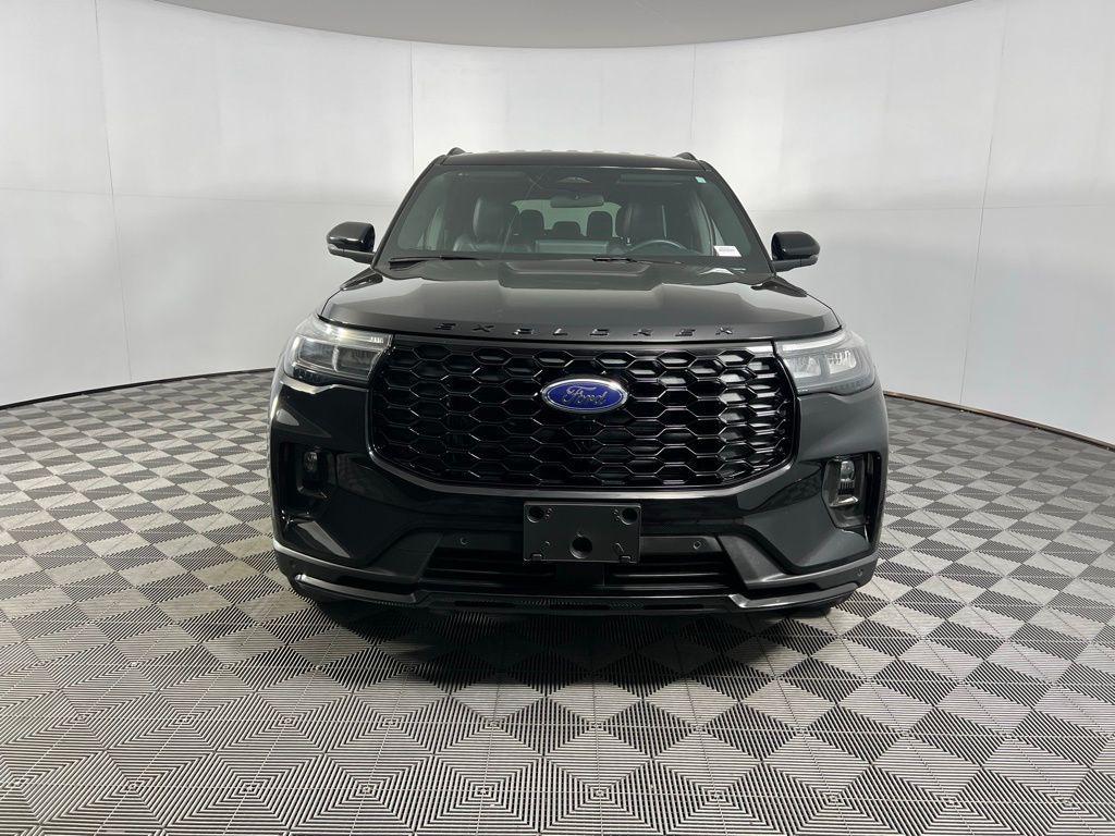 used 2025 Ford Explorer car, priced at $40,973