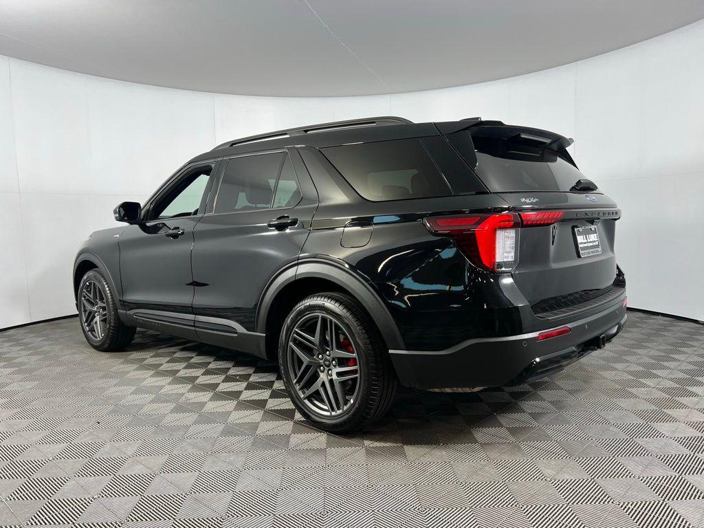 used 2025 Ford Explorer car, priced at $40,973