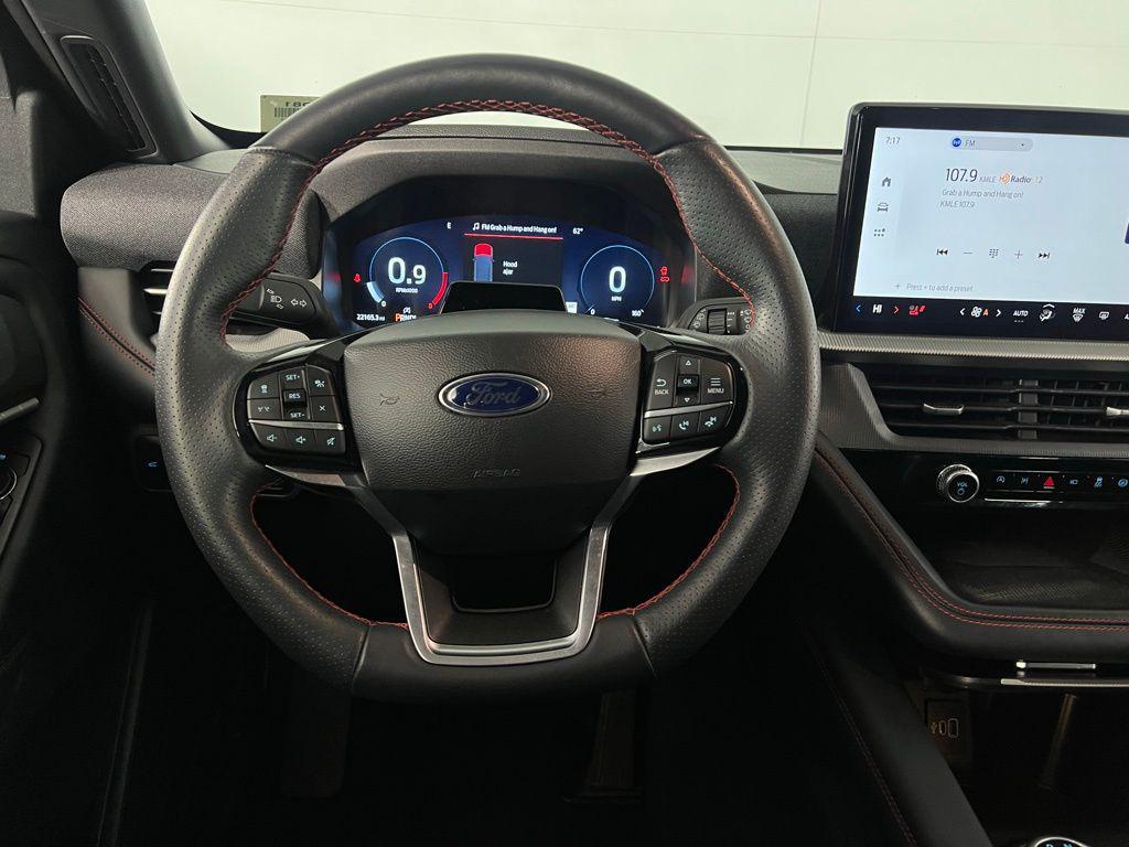 used 2025 Ford Explorer car, priced at $40,973