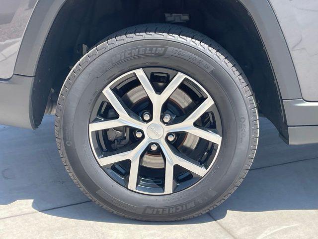 used 2024 Jeep Grand Cherokee L car, priced at $36,973