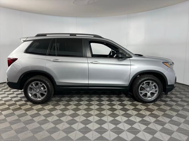 used 2025 Honda Passport car, priced at $41,673