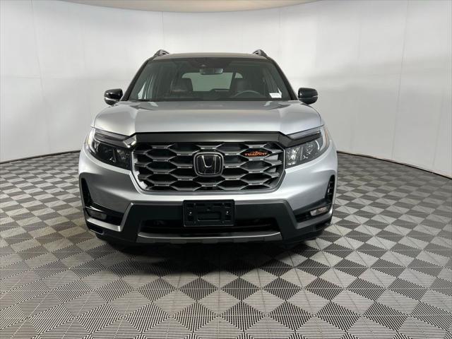 used 2025 Honda Passport car, priced at $41,673