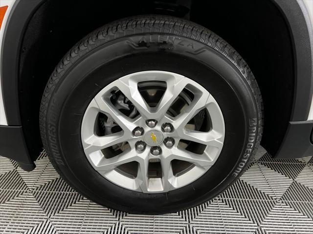 used 2022 Chevrolet Traverse car, priced at $28,273
