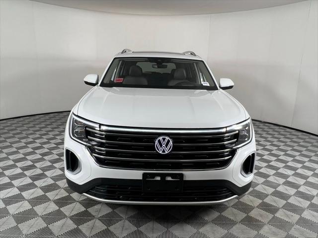 used 2024 Volkswagen Atlas car, priced at $39,073