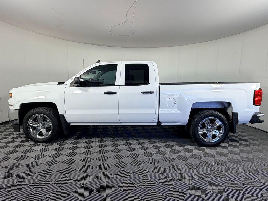 used 2018 Chevrolet Silverado 1500 car, priced at $21,495