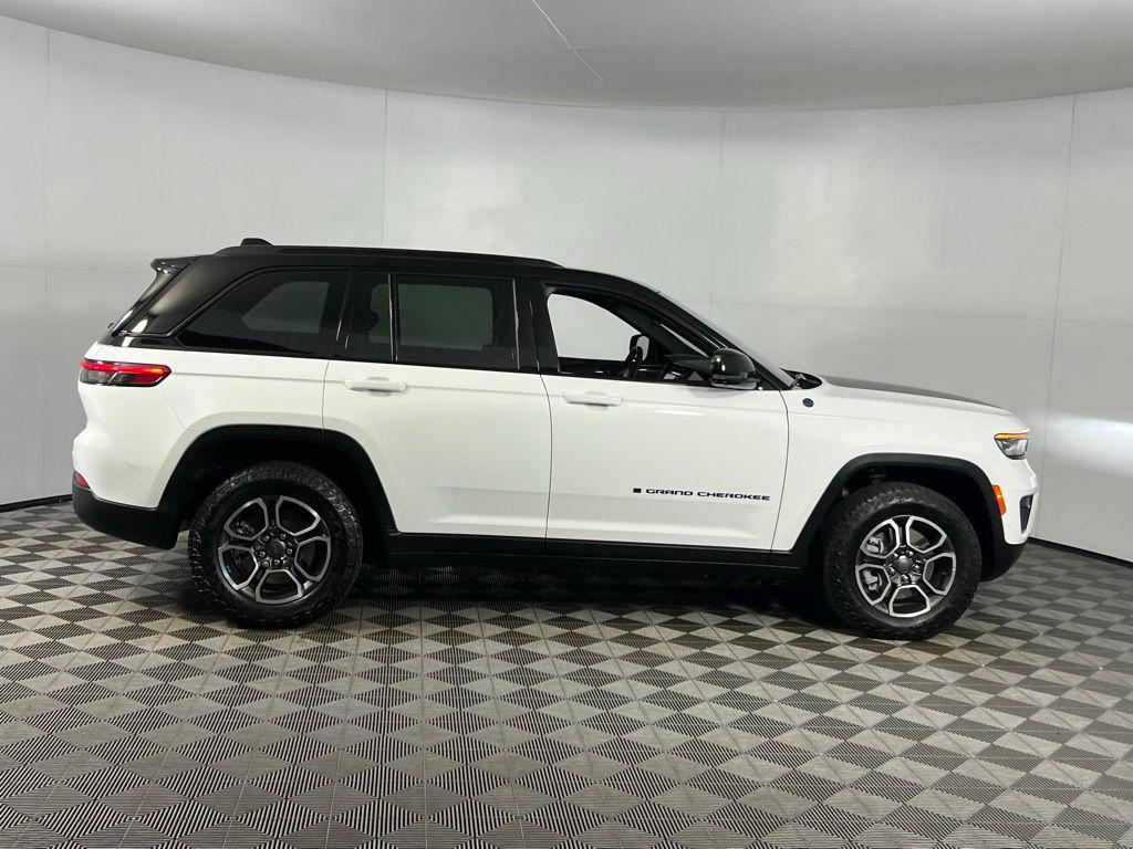 used 2023 Jeep Grand Cherokee 4xe car, priced at $32,573