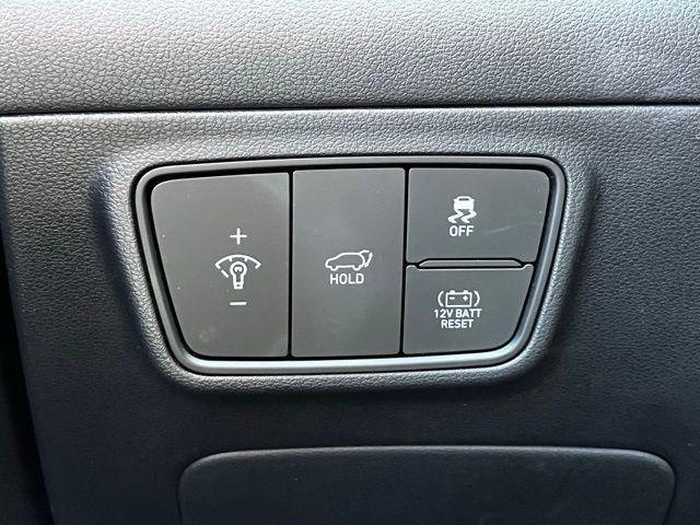 used 2024 Hyundai TUCSON Hybrid car, priced at $27,973