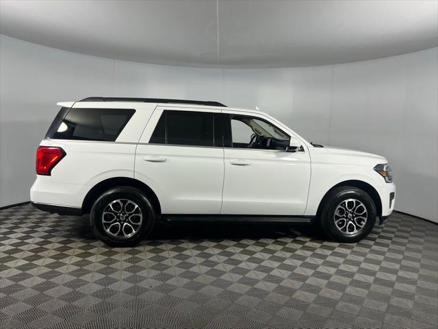 used 2024 Ford Expedition car, priced at $46,073