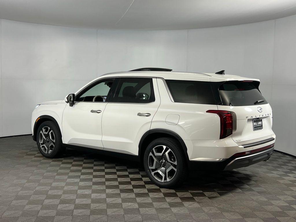 used 2024 Hyundai Palisade car, priced at $37,375
