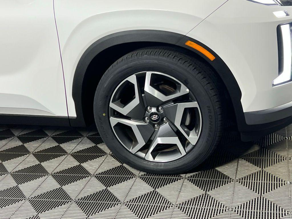 used 2024 Hyundai Palisade car, priced at $37,375