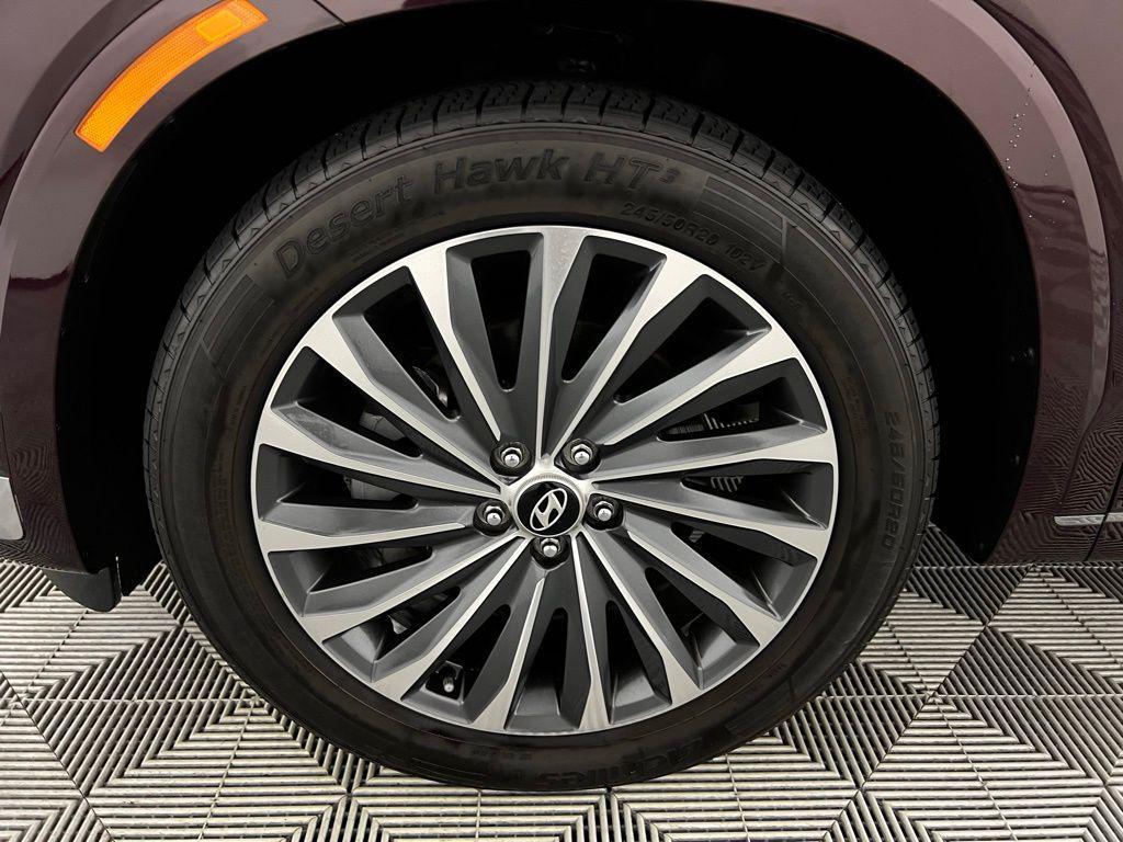 used 2024 Hyundai Palisade car, priced at $34,973