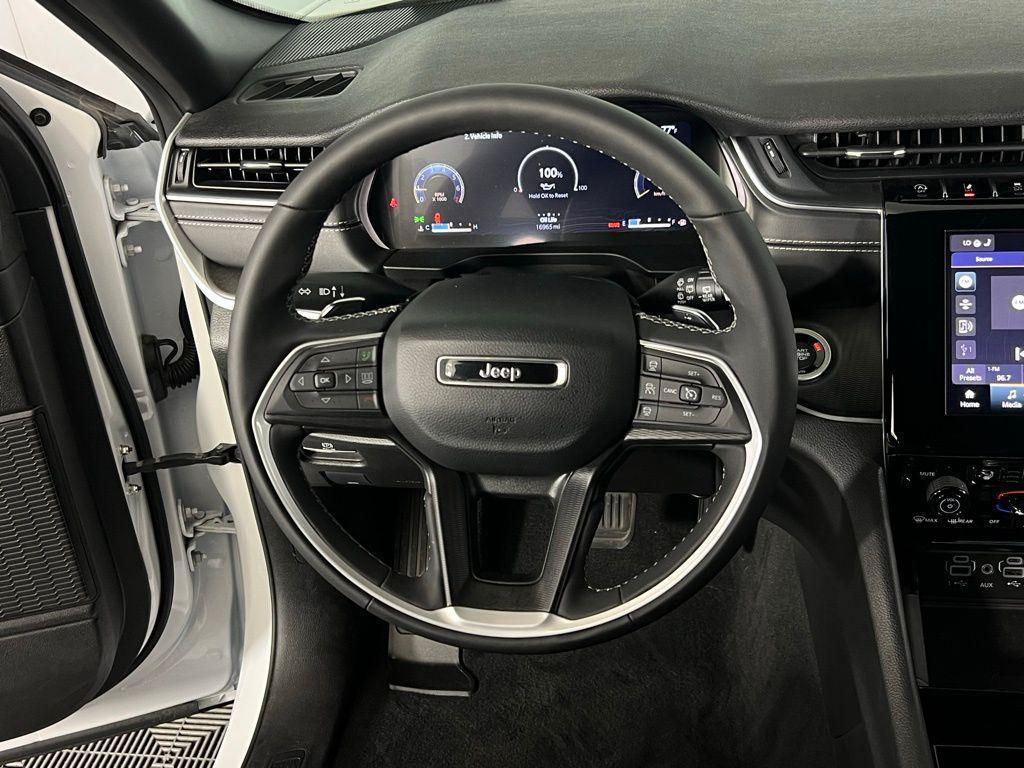 used 2023 Jeep Grand Cherokee car, priced at $34,673